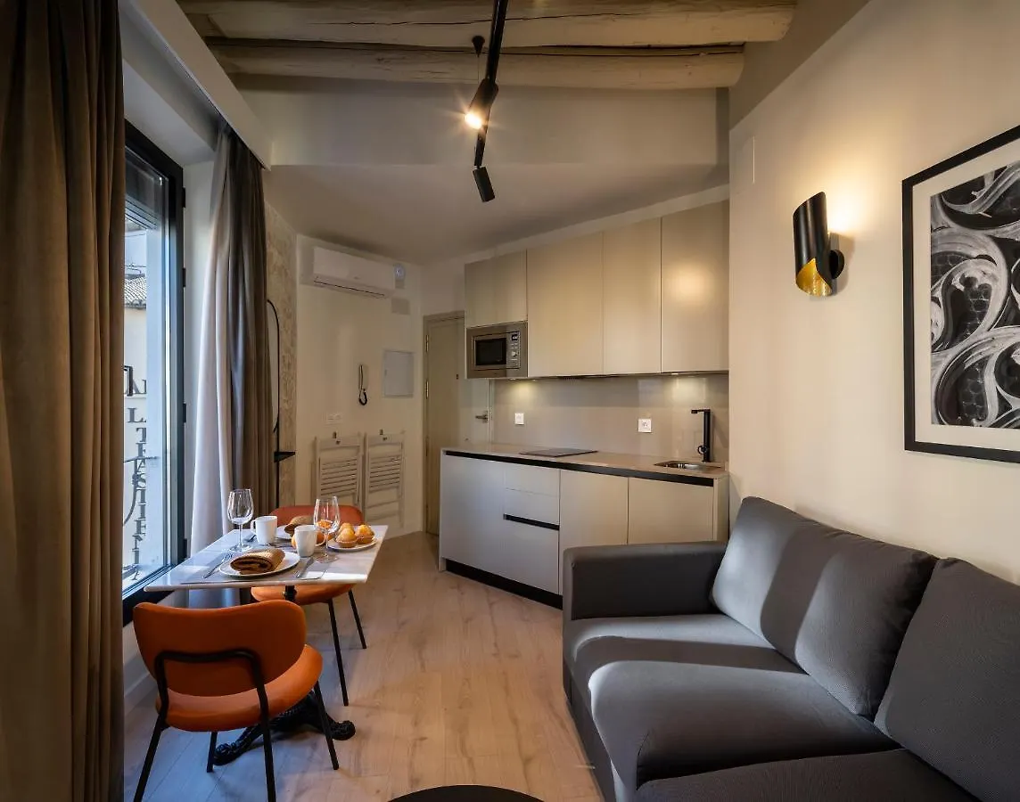 公寓 Home4U, Plaza Nueva 3 格拉纳达 西班牙